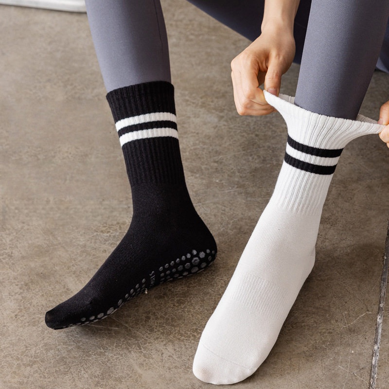 Women Non Slip Yoga Socks, Gri - Pilates Yoga Gym ulasan dan harga