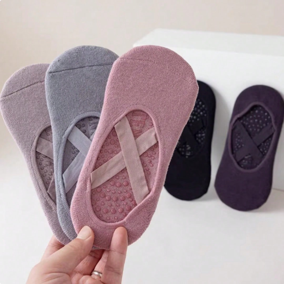Anti-slip silicone sole yoga s - Pilates Yoga Fitness ulasan dan harga